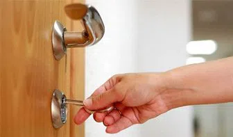 Metro Master Locksmith Maumelle, AR 501-367-6790 - 13-Re-Key-Locks